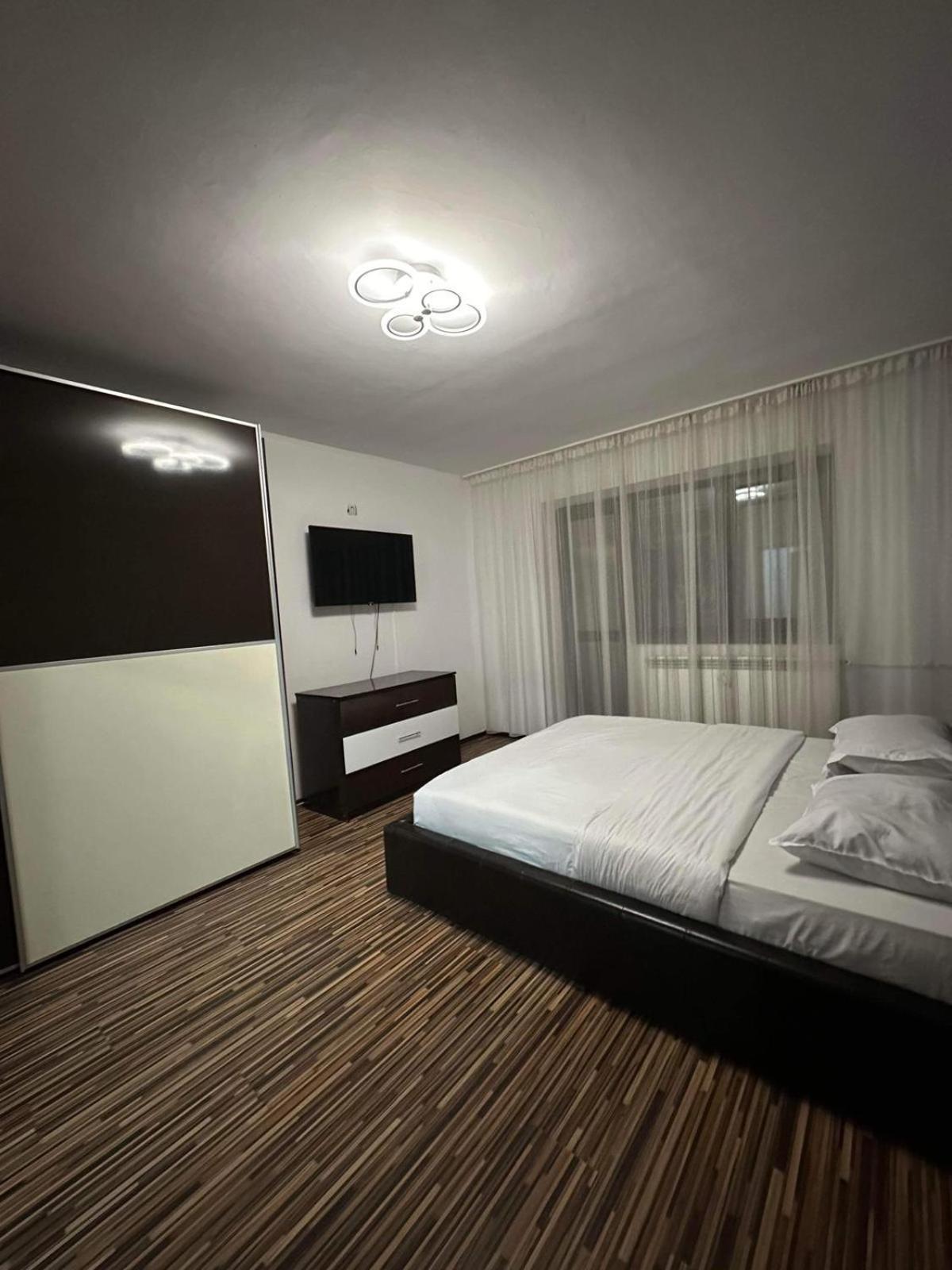 Lukapartaments Tulcea Bagian luar foto