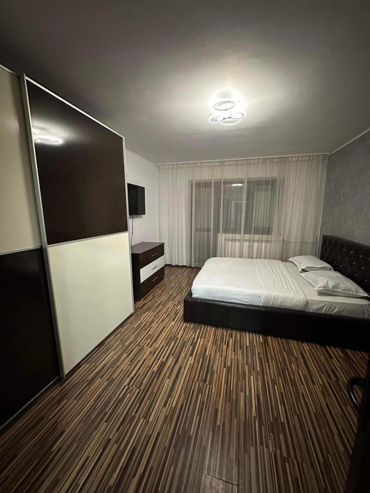 Lukapartaments Tulcea Bagian luar foto
